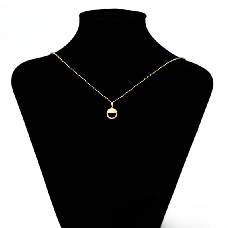 Mariana Gold Pendant with Necklace