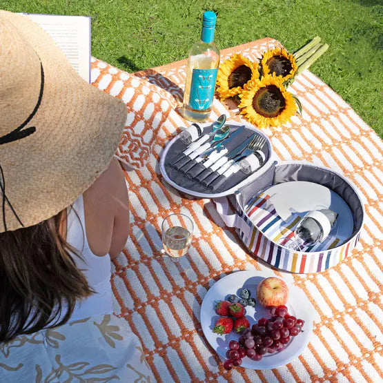 Country Living 2-Person Lunch Bag